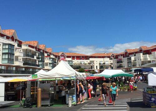 agent immobilier la teste de buch espace captal place du marché pichet