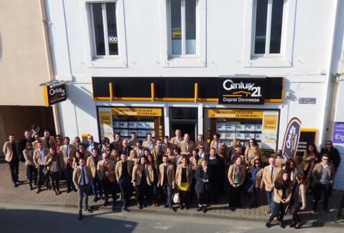 agence performante à la teste de buch