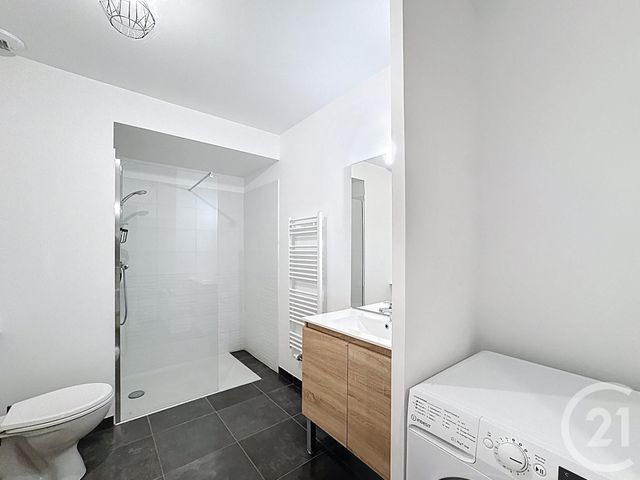 Appartement F2 à louer - 2 pièces - 46.6 m2 - BIGANOS - 33 - AQUITAINE - Century 21 Duprat & Associés