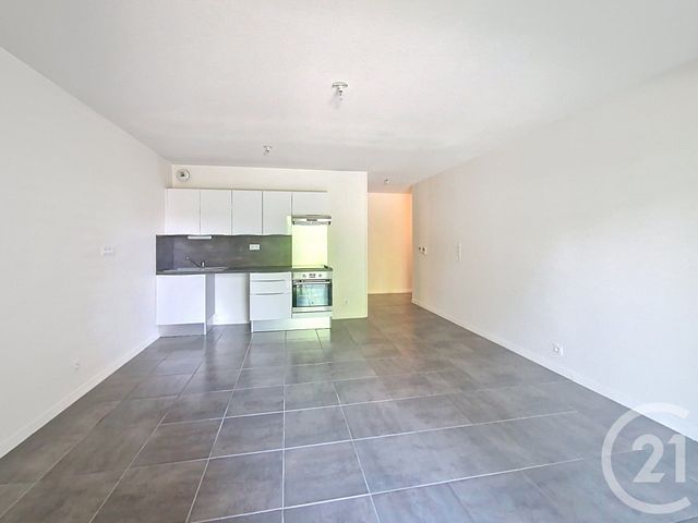 Appartement T3 à louer - 3 pièces - 64.5 m2 - ARCACHON - 33 - AQUITAINE - Century 21 Duprat & Associés