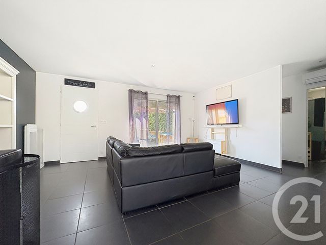 maison à louer - 4 pièces - 91.38 m2 - GUJAN MESTRAS - 33 - AQUITAINE - Century 21 Duprat & Associés