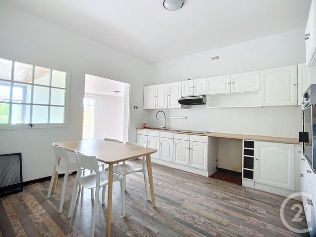 Appartement T5 à louer - 5 pièces - 162.01 m2 - BIGANOS - 33 - AQUITAINE - Century 21 Duprat & Associés