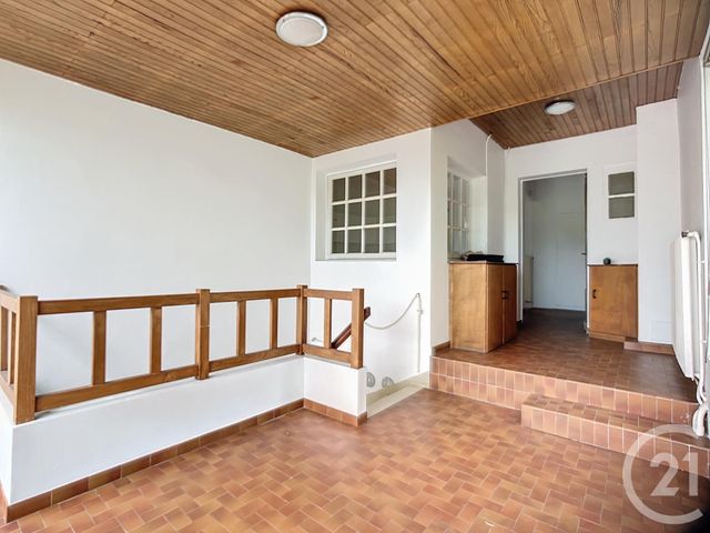 Appartement T5 à louer - 5 pièces - 162.01 m2 - BIGANOS - 33 - AQUITAINE - Century 21 Duprat & Associés