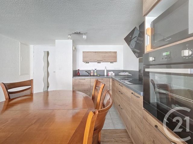 Appartement F3 à louer - 3 pièces - 56.66 m2 - GUJAN MESTRAS - 33 - AQUITAINE - Century 21 Duprat & Associés