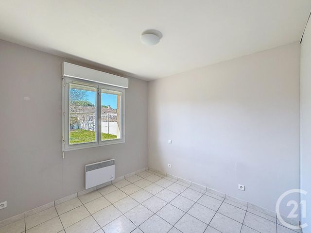 maison à louer - 4 pièces - 90.0 m2 - GUJAN MESTRAS - 33 - AQUITAINE - Century 21 Duprat & Associés