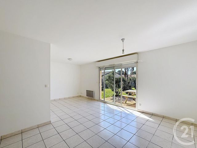 maison à louer - 4 pièces - 90.0 m2 - GUJAN MESTRAS - 33 - AQUITAINE - Century 21 Duprat & Associés