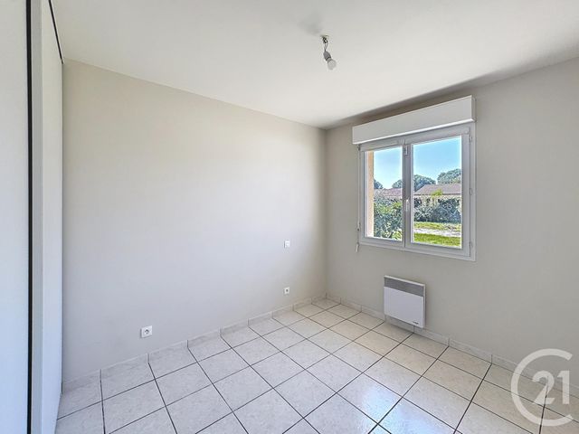 maison à louer - 4 pièces - 90.0 m2 - GUJAN MESTRAS - 33 - AQUITAINE - Century 21 Duprat & Associés