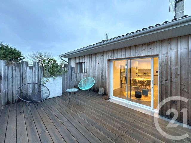 Appartement F4 à louer - 4 pièces - 63.41 m2 - GUJAN MESTRAS - 33 - AQUITAINE - Century 21 Duprat & Associés