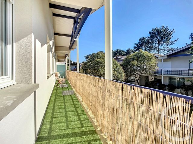 Appartement F4 à louer - 4 pièces - 68.63 m2 - GUJAN MESTRAS - 33 - AQUITAINE - Century 21 Duprat & Associés