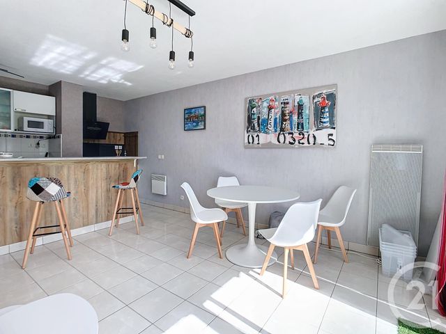 Appartement F4 à louer - 4 pièces - 68.63 m2 - GUJAN MESTRAS - 33 - AQUITAINE - Century 21 Duprat & Associés
