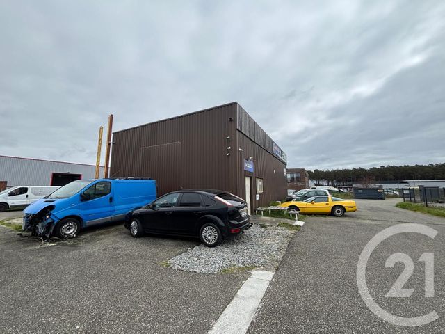 maison à louer - 1 pièce - 140.0 m2 - GUJAN MESTRAS - 33 - AQUITAINE - Century 21 Duprat & Associés