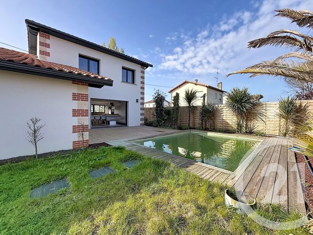 maison à vendre - 5 pièces - 110.01 m2 - LA TESTE DE BUCH - 33 - AQUITAINE - Century 21 Duprat & Associés