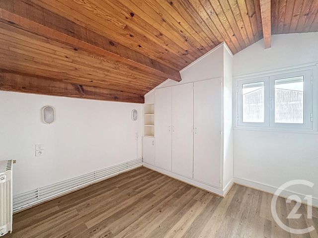 maison à louer - 5 pièces - 114.98 m2 - GUJAN MESTRAS - 33 - AQUITAINE - Century 21 Duprat & Associés