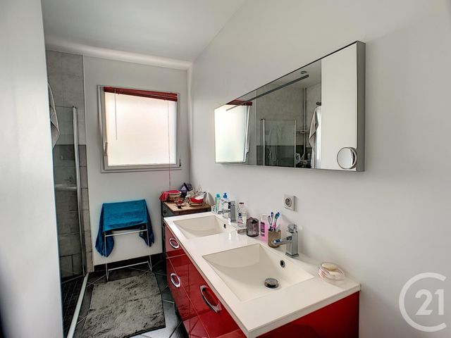 maison à louer - 4 pièces - 99.13 m2 - GUJAN MESTRAS - 33 - AQUITAINE - Century 21 Duprat & Associés