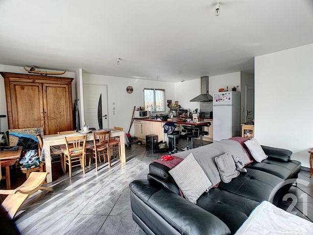 maison à louer - 4 pièces - 99.13 m2 - GUJAN MESTRAS - 33 - AQUITAINE - Century 21 Duprat & Associés