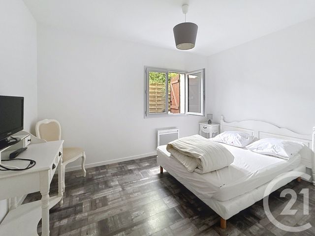 maison à louer - 4 pièces - 102.24 m2 - GUJAN MESTRAS - 33 - AQUITAINE - Century 21 Duprat & Associés