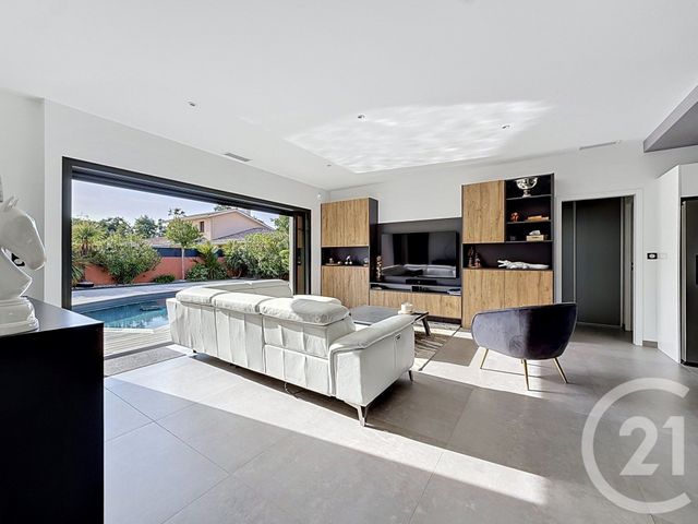 maison à vendre - 5 pièces - 119.85 m2 - GUJAN MESTRAS - 33 - AQUITAINE - Century 21 Duprat & Associés