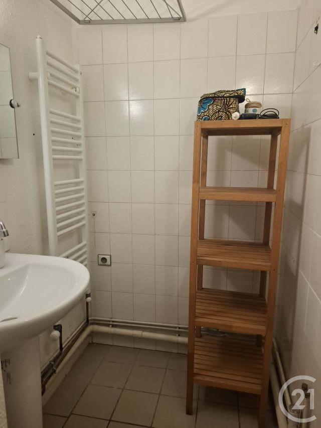 Appartement F2 à louer - 2 pièces - 41.01 m2 - BORDEAUX - 33 - AQUITAINE - Century 21 Duprat & Associés