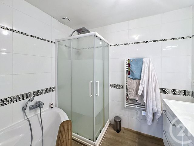 maison à louer - 5 pièces - 81.07 m2 - BELIN BELIET - 33 - AQUITAINE - Century 21 Duprat & Associés