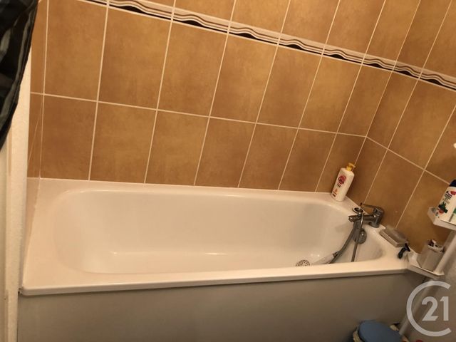 Appartement F2 à louer - 2 pièces - 42.96 m2 - BELIN BELIET - 33 - AQUITAINE - Century 21 Duprat & Associés
