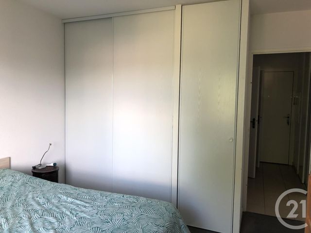 Appartement F2 à louer - 2 pièces - 42.96 m2 - BELIN BELIET - 33 - AQUITAINE - Century 21 Duprat & Associés