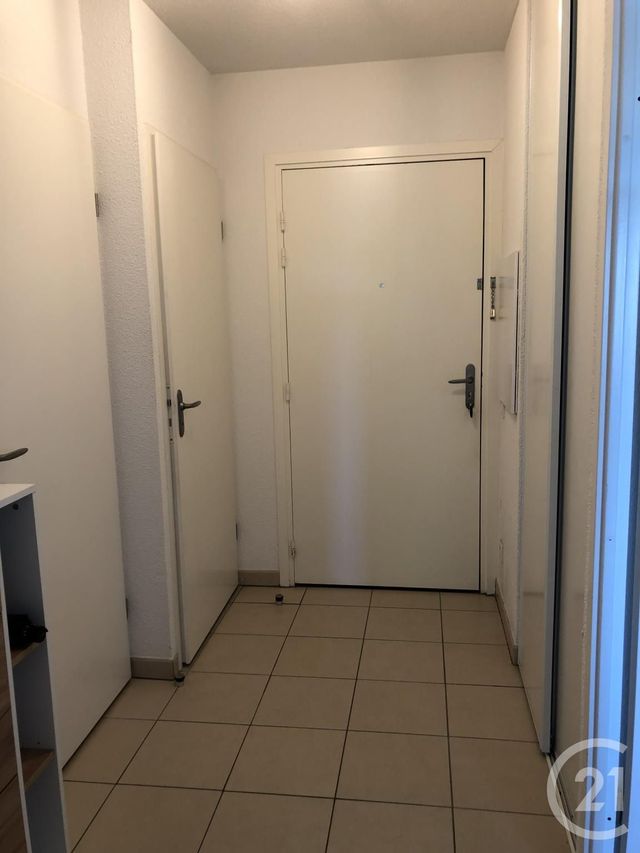 Appartement F2 à louer - 2 pièces - 42.96 m2 - BELIN BELIET - 33 - AQUITAINE - Century 21 Duprat & Associés