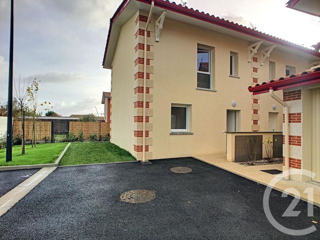 maison à louer - 3 pièces - 62.08 m2 - GUJAN MESTRAS - 33 - AQUITAINE - Century 21 Duprat & Associés
