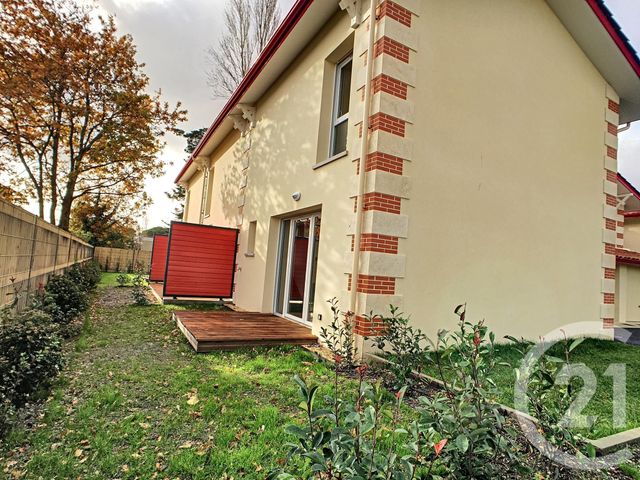 maison à louer - 3 pièces - 62.08 m2 - GUJAN MESTRAS - 33 - AQUITAINE - Century 21 Duprat & Associés