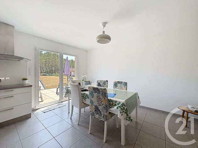 maison à louer - 4 pièces - 92.61 m2 - ST JULIEN EN BORN - 40 - AQUITAINE - Century 21 Duprat & Associés