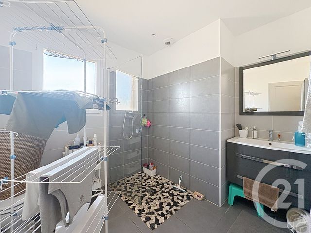maison à louer - 4 pièces - 92.61 m2 - ST JULIEN EN BORN - 40 - AQUITAINE - Century 21 Duprat & Associés