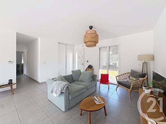 maison à louer - 4 pièces - 92.61 m2 - ST JULIEN EN BORN - 40 - AQUITAINE - Century 21 Duprat & Associés