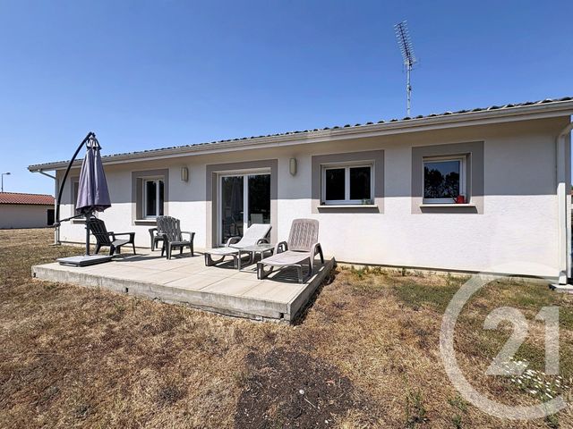 Maison à louer ST JULIEN EN BORN