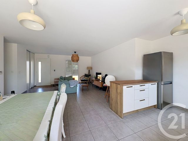 maison à louer - 4 pièces - 92.61 m2 - ST JULIEN EN BORN - 40 - AQUITAINE - Century 21 Duprat & Associés