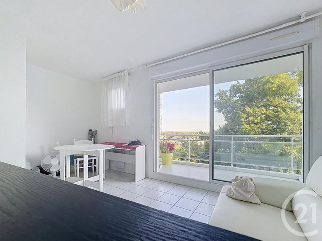 Appartement F2 à louer - 2 pièces - 33.74 m2 - ARCACHON - 33 - AQUITAINE - Century 21 Duprat & Associés