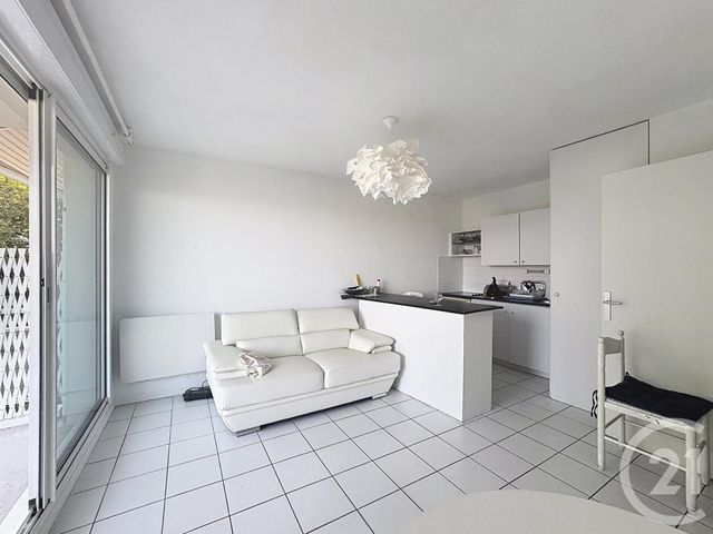 Appartement F2 à louer - 2 pièces - 33.74 m2 - ARCACHON - 33 - AQUITAINE - Century 21 Duprat & Associés
