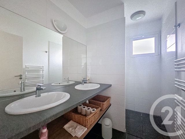 maison à louer - 3 pièces - 80.3 m2 - GUJAN MESTRAS - 33 - AQUITAINE - Century 21 Duprat & Associés
