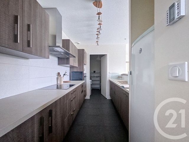 maison à louer - 3 pièces - 80.3 m2 - GUJAN MESTRAS - 33 - AQUITAINE - Century 21 Duprat & Associés