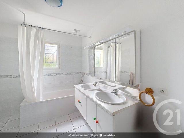 maison à louer - 4 pièces - 131.68 m2 - BELIN BELIET - 33 - AQUITAINE - Century 21 Duprat & Associés