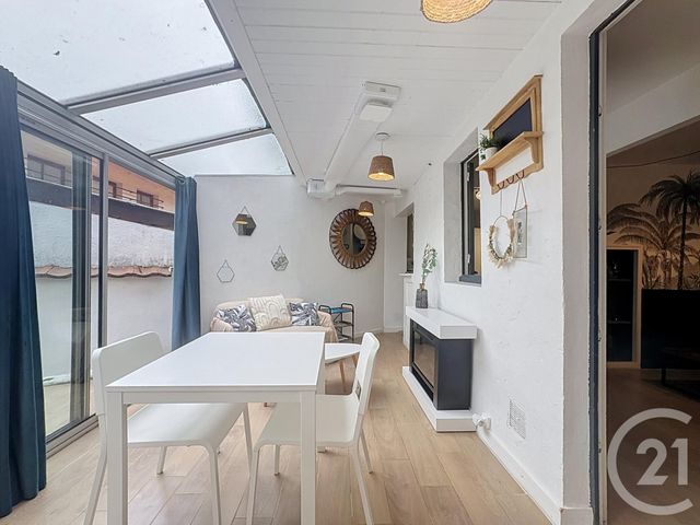 Appartement F2 à louer - 2 pièces - 27.18 m2 - ARCACHON - 33 - AQUITAINE - Century 21 Duprat & Associés