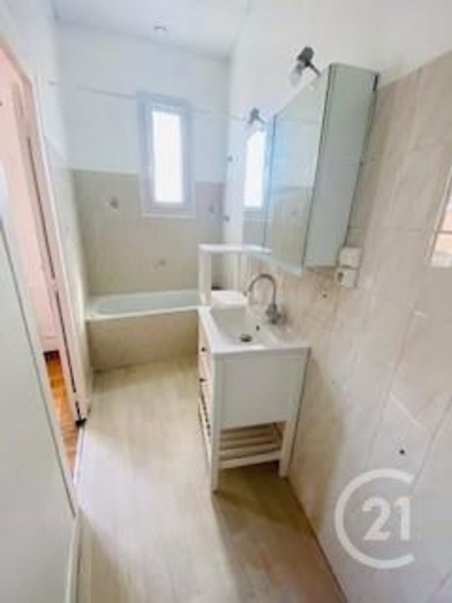 maison à louer - 3 pièces - 83.0 m2 - BIGANOS - 33 - AQUITAINE - Century 21 Duprat & Associés