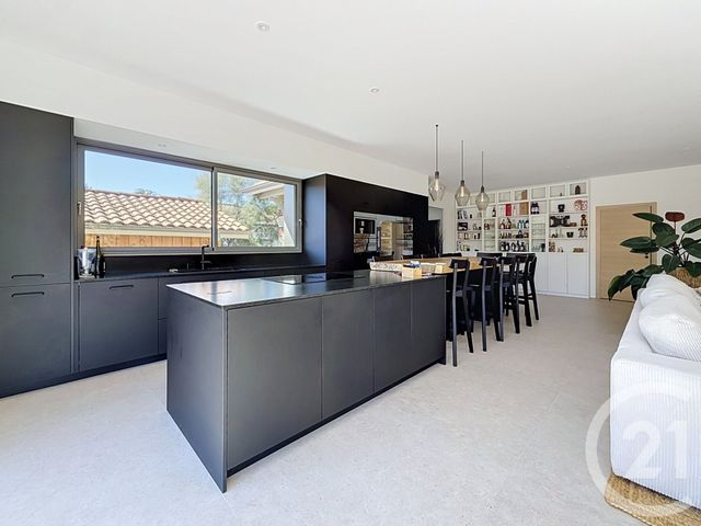 maison à vendre - 5 pièces - 159.66 m2 - GUJAN MESTRAS - 33 - AQUITAINE - Century 21 Duprat & Associés