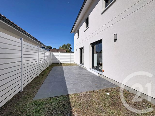 maison à louer - 4 pièces - 77.0 m2 - LA TESTE DE BUCH - 33 - AQUITAINE - Century 21 Duprat & Associés