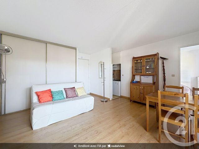 Appartement F2 à louer - 2 pièces - 32.32 m2 - ARCACHON - 33 - AQUITAINE - Century 21 Duprat & Associés