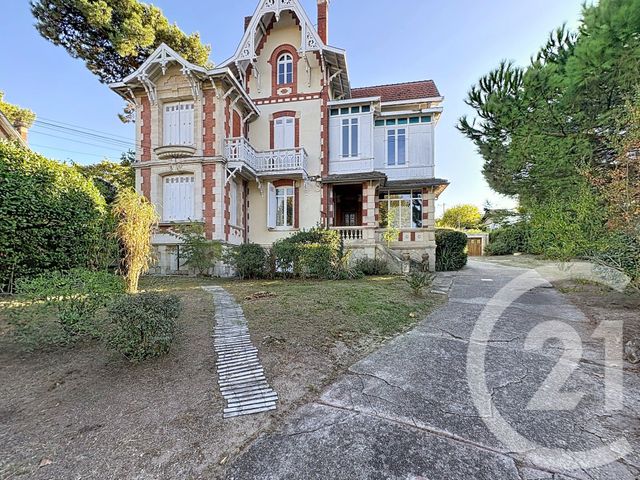 Appartement F3 à louer - 3 pièces - 67.5 m2 - ARCACHON - 33 - AQUITAINE - Century 21 Duprat & Associés