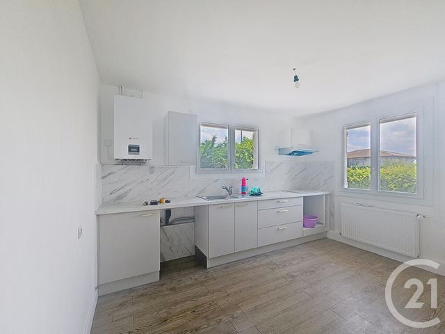 maison à louer - 4 pièces - 81.4 m2 - BIGANOS - 33 - AQUITAINE - Century 21 Duprat & Associés