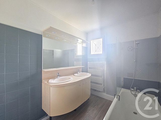 maison à louer - 4 pièces - 81.4 m2 - BIGANOS - 33 - AQUITAINE - Century 21 Duprat & Associés
