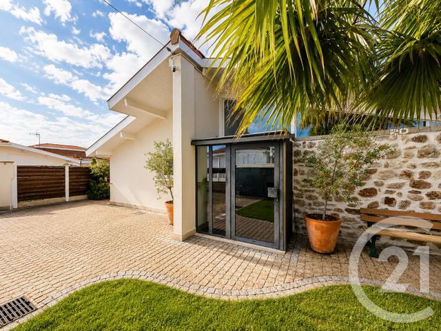 maison à vendre - 6 pièces - 169.22 m2 - LA TESTE DE BUCH - 33 - AQUITAINE - Century 21 Duprat & Associés