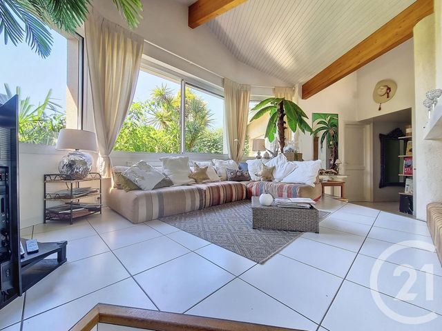 maison à vendre - 5 pièces - 225.0 m2 - LA TESTE DE BUCH - 33 - AQUITAINE - Century 21 Duprat & Associés