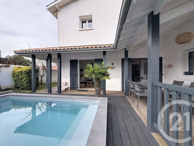 maison à vendre - 5 pièces - 111.0 m2 - LA TESTE DE BUCH - 33 - AQUITAINE - Century 21 Duprat & Associés