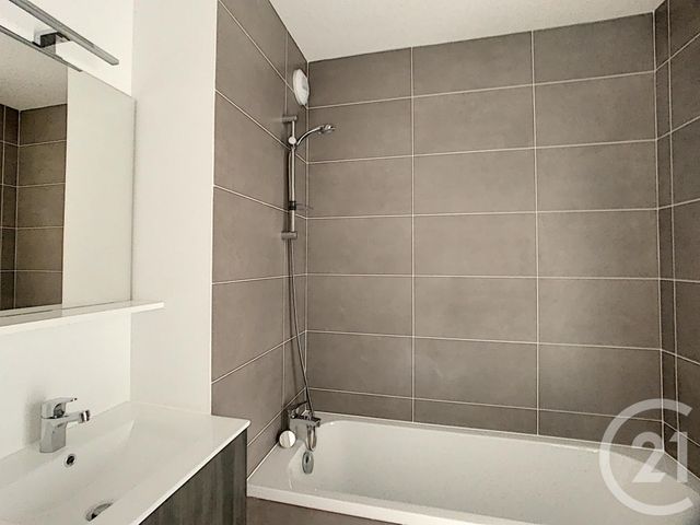 Afficher la photo en grand Appartement F4 à louer - 4 pièces - 85.5 m2 - BISCARROSSE - 40 - AQUITAINE - Century 21 Duprat Donnesse